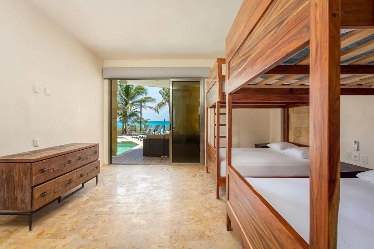 Villa Asisi, Luxury Beachfront In Xpu-Ha Haven