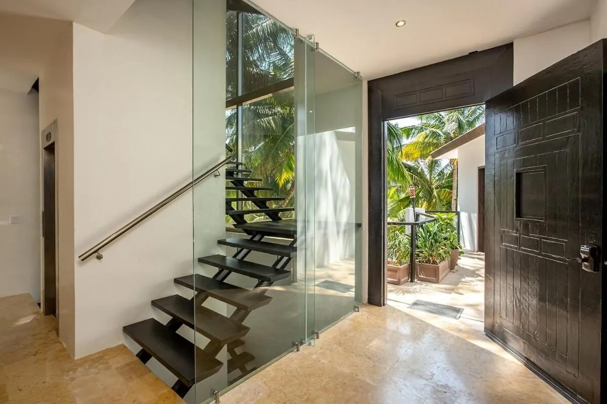 Villa Asisi, Luxury Beachfront In Xpu-Ha Haven