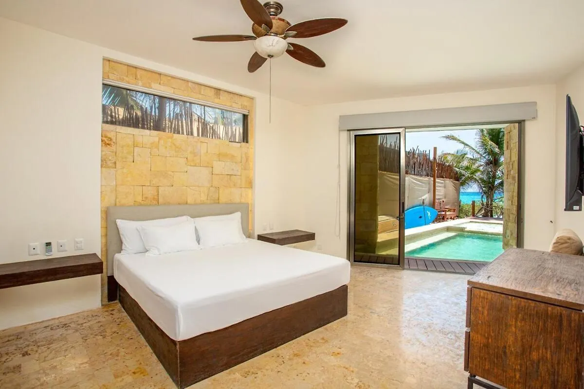 Villa Asisi, Luxury Beachfront In Xpu-Ha Haven