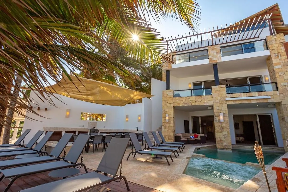 Villa Asisi, Luxury Beachfront In Xpu-Ha Haven  שפו הא