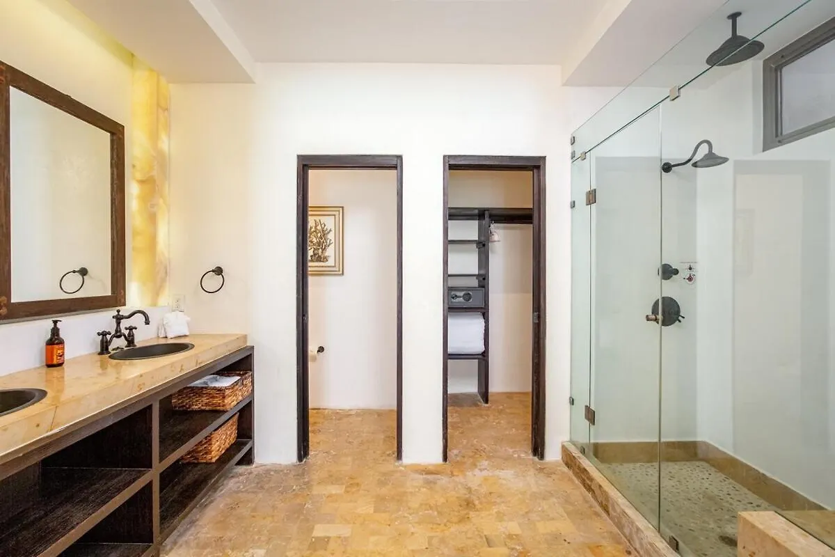 Villa Asisi, Luxury Beachfront In Xpu-Ha Haven 0*, שפו הא מקסיקו