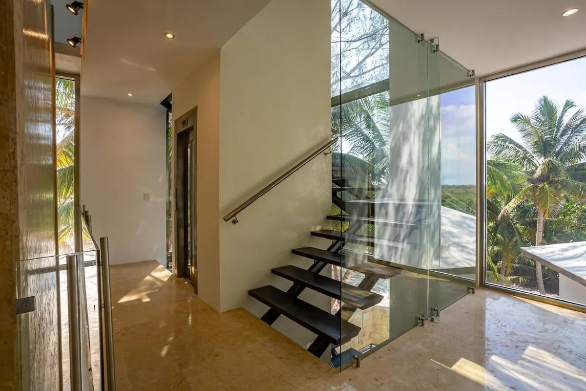Villa Asisi, Luxury Beachfront In Xpu-Ha Haven מקסיקו
