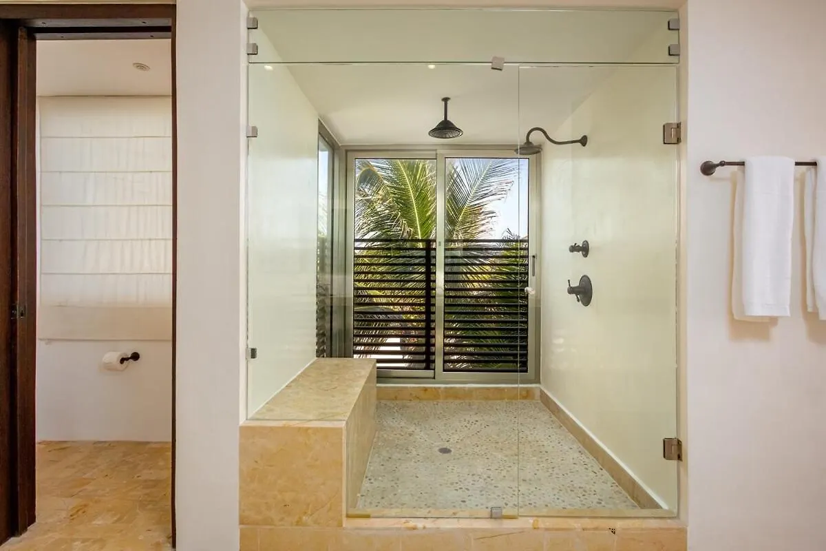 Villa Asisi, Luxury Beachfront In Xpu-Ha Haven 멕시코