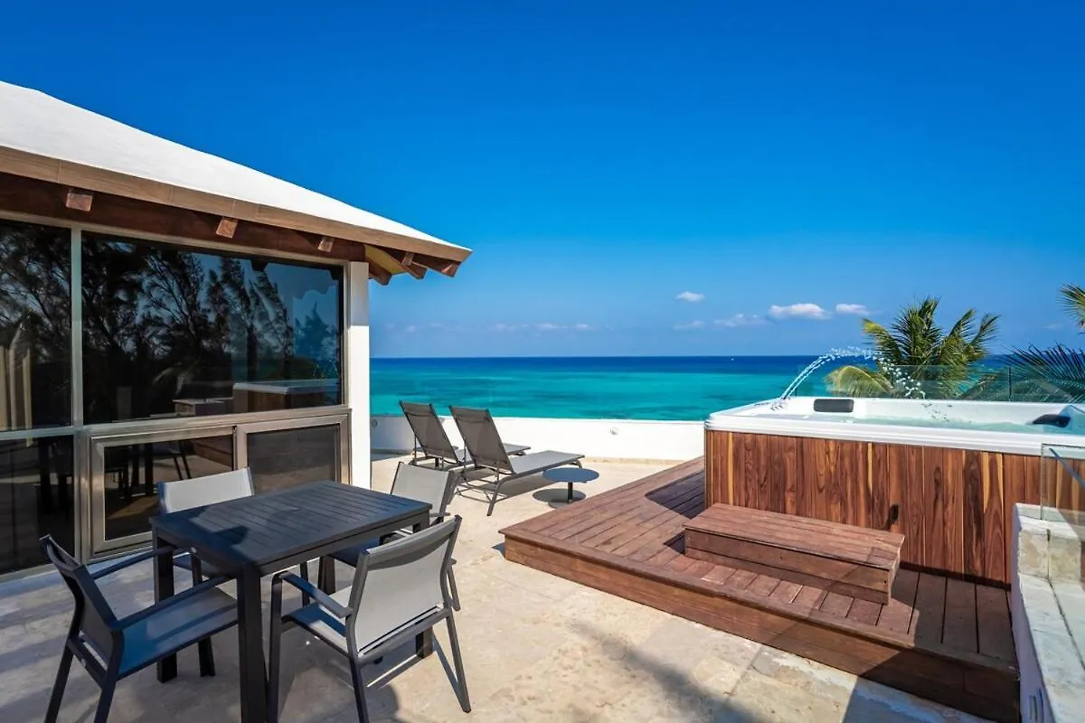 Villa Asisi, Luxury Beachfront In Xpu-Ha Haven location
